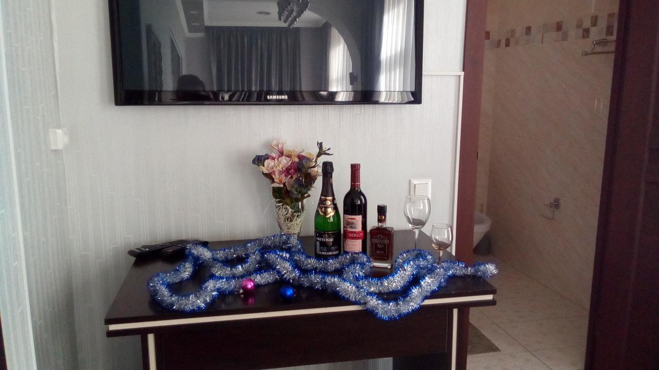 Hotel Avenue บิชเคก ภายนอก รูปภาพ